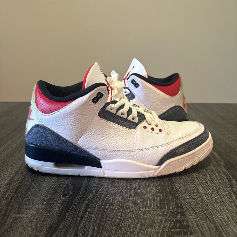 Size 13 - Jordan 3 Retro Denim SE Fire Red 2020 - Picture 2 of 9